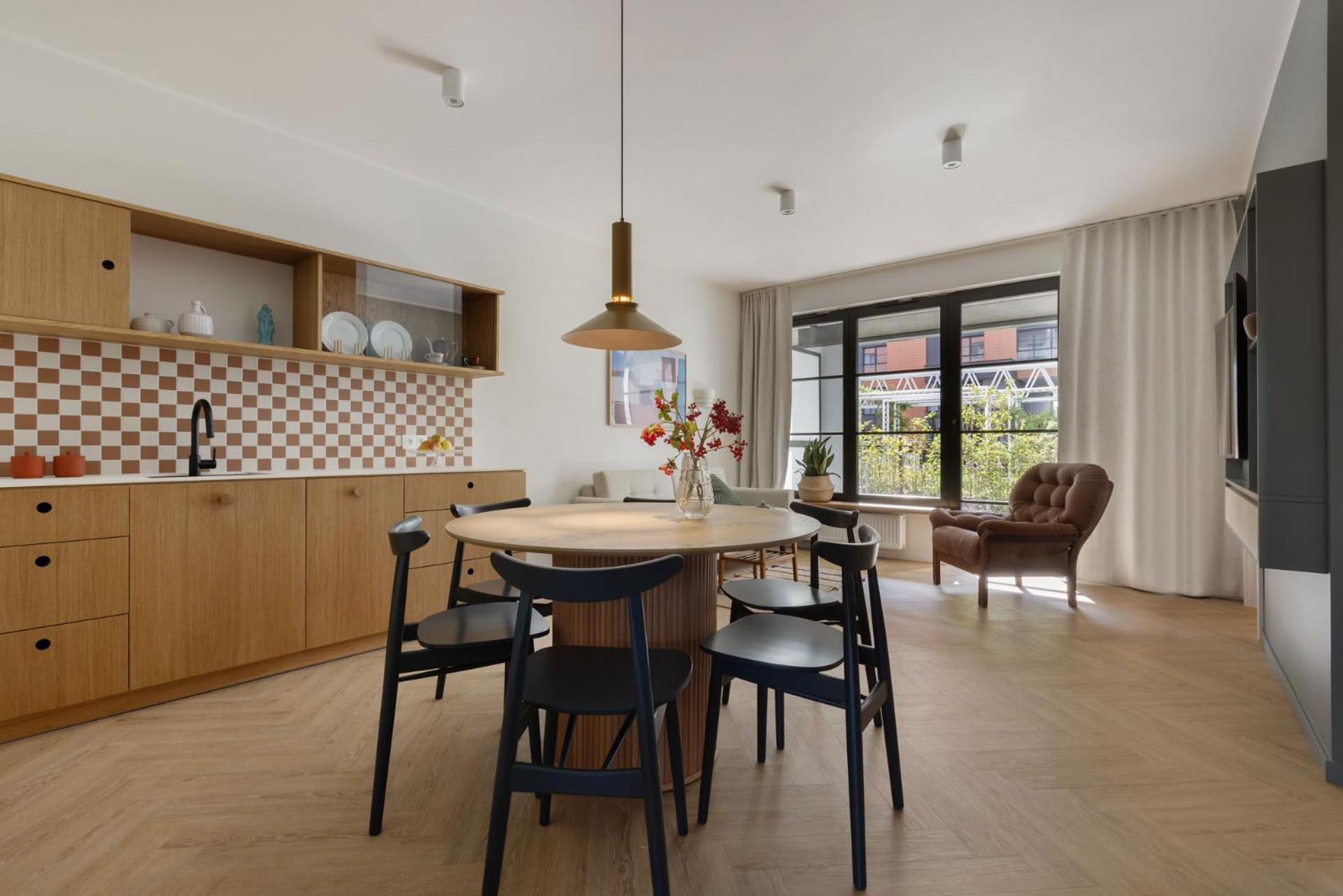 Solidarnosc Three Bedrooms & Garden Danzig