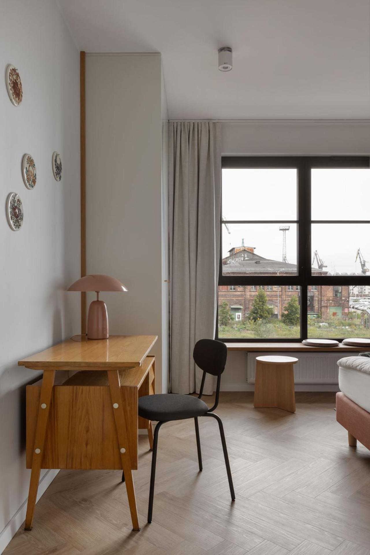 Leilighet Solidarnosc Three Bedrooms & Garden *