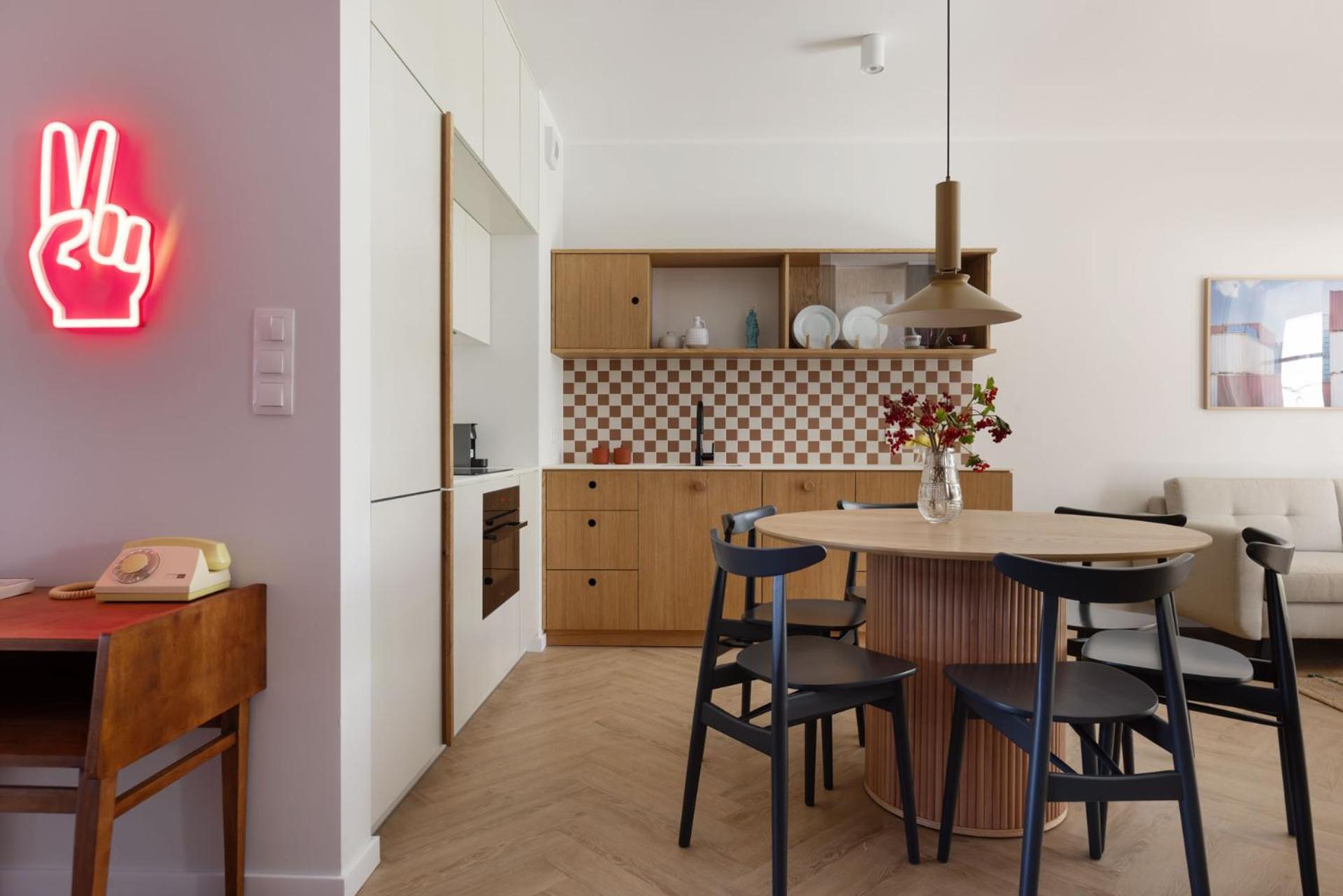 Apartment Solidarnosc Three Bedrooms & Garden Danzig
